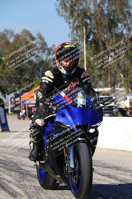 media/Feb-11-2024-TrackDaz (Sun) [[0c6448d9ff]]/Group B/Grid and Front Straight/